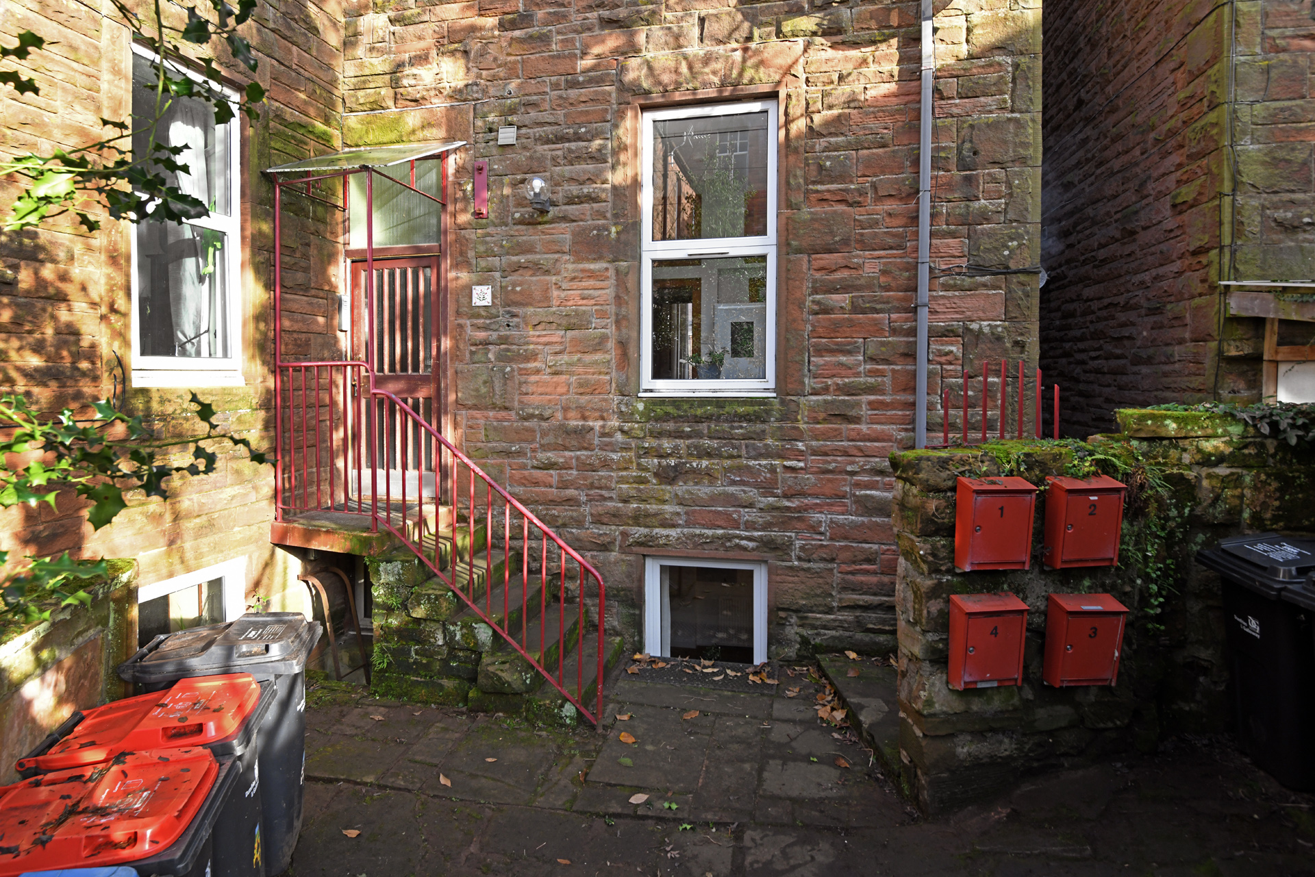 Flat 1, 22 Catherine Street, Dumfries, DG1 1JF Braidwoods Solicitors