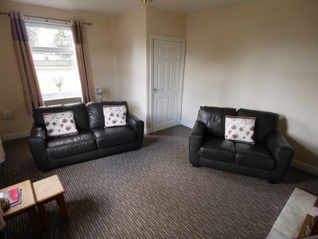 16 Portland Drive, Dumfries, DG2 9DB Braidwoods Solicitors & Estate