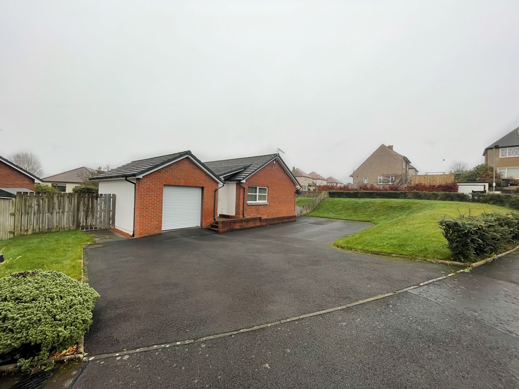 2 Hardthorn Meadows, Dumfries, DG2 9HW Braidwoods Solicitors & Estate