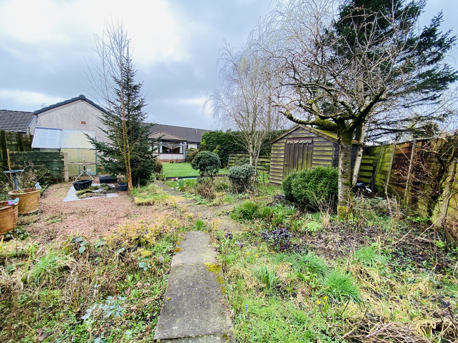 65 Dryfe Park, Lockerbie, DG11 2AD Braidwoods Solicitors & Estate Agents