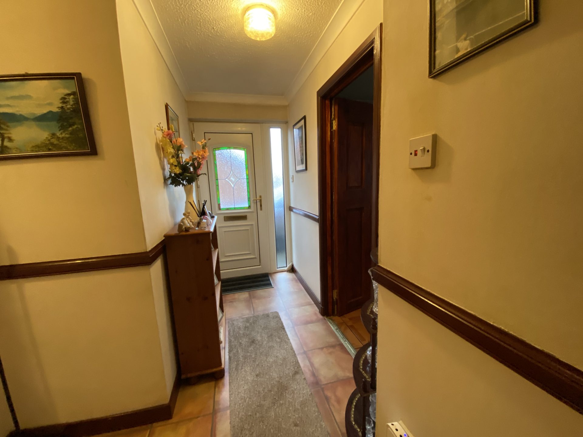 15 Argyll Drive, Heathhall, Dumfries, DG1 3SU Braidwoods Solicitors & Estate Agents