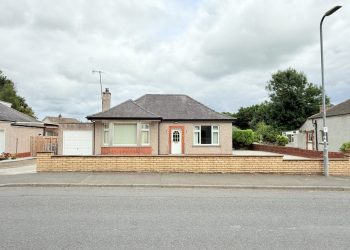 10 Dunmuir Road, Castle Douglas, DG7 1LG - Braidwoods Solicitors & Estate Agents