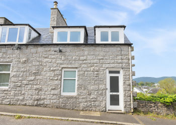 11 Alpine Terrace, Dalbeattie, DG5 4HJ - Braidwoods Solicitors & Estate Agents