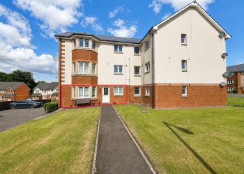 2 Summerpark Road, Dumfries, DG1 3FT - Braidwoods Solicitors & Estate Agents